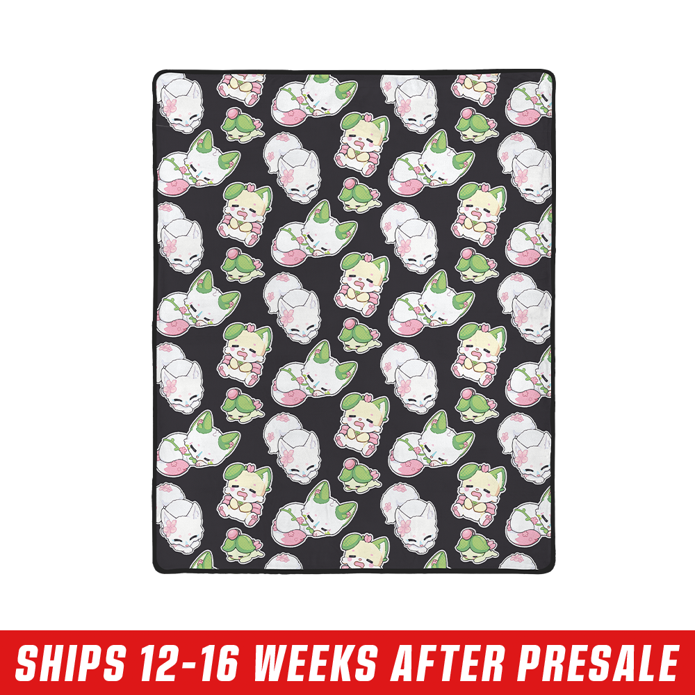 Silvervale: Cozy Double-Sided Blanket