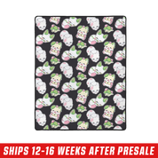 Silvervale: Cozy Double-Sided Blanket