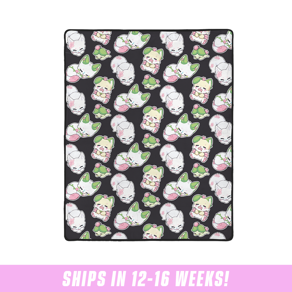 Silvervale: Cozy Double-Sided Blanket